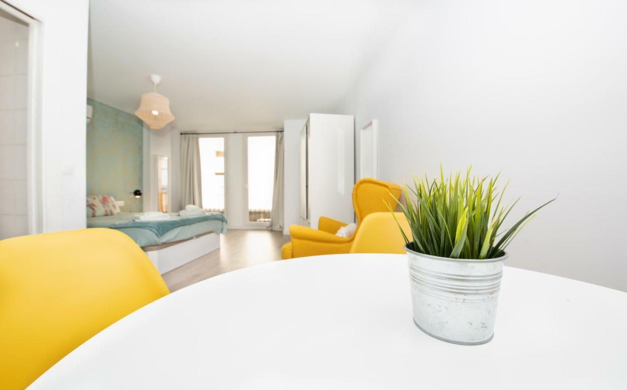 דירות מאלגה Fantasticos Lofts Malagueta מראה חיצוני תמונה